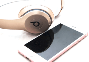 Beats by Dre Solo 3 and iPhone connectivity